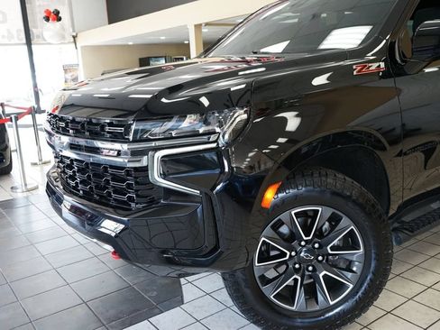 Used 2021 Chevrolet Suburban Z71 w/ Rear Media and Nav Package AWD/4WD image 25