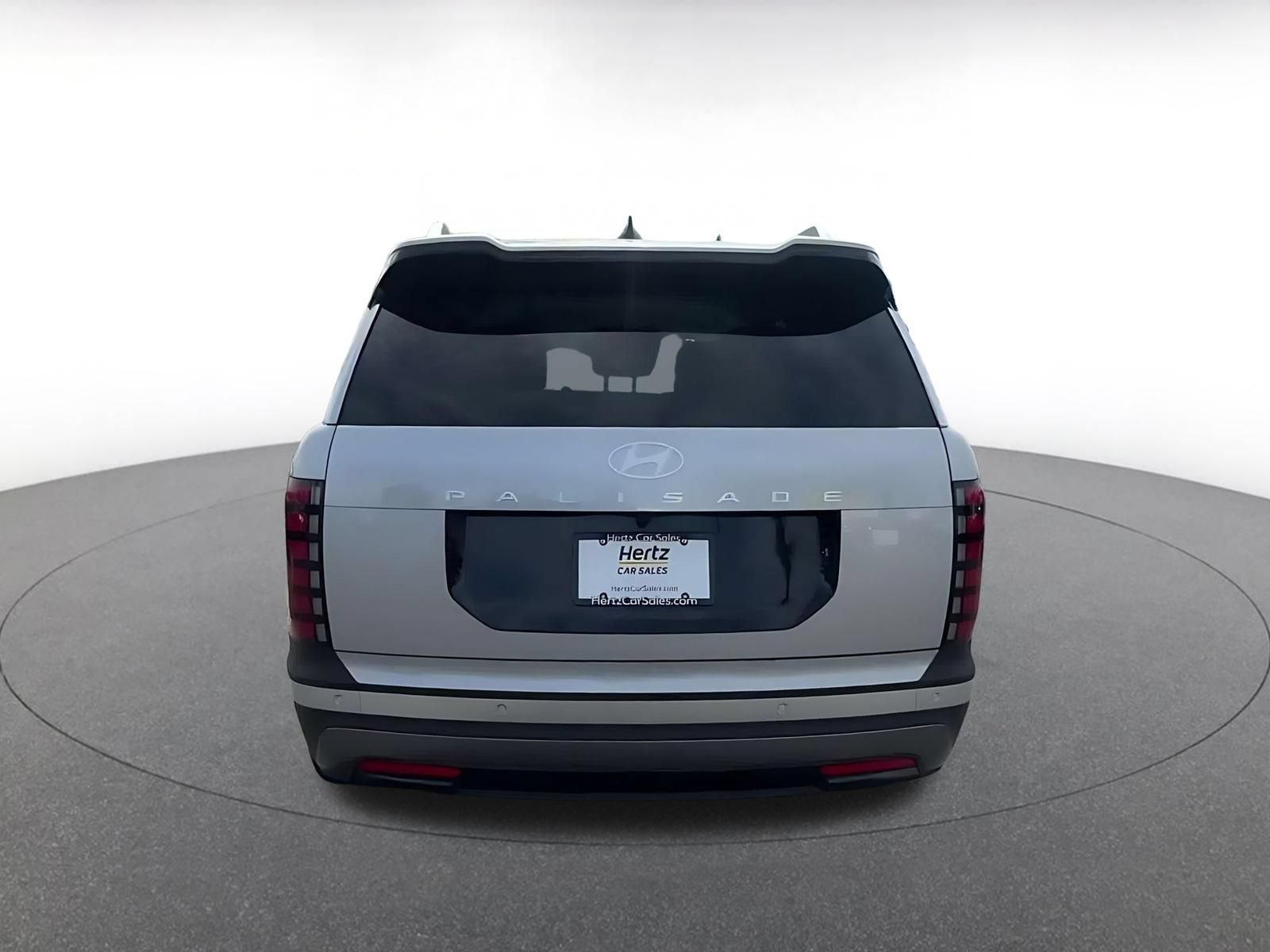 Used 2026 Hyundai Palisade SEL FWD image 12