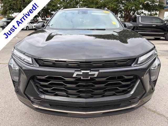 Used 2024 Chevrolet Trax ACTIV w/ Driver Confidence Package FWD image 8
