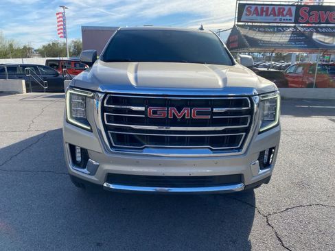 Used 2021 GMC Yukon SLT w/ SLT Premium Package image 2