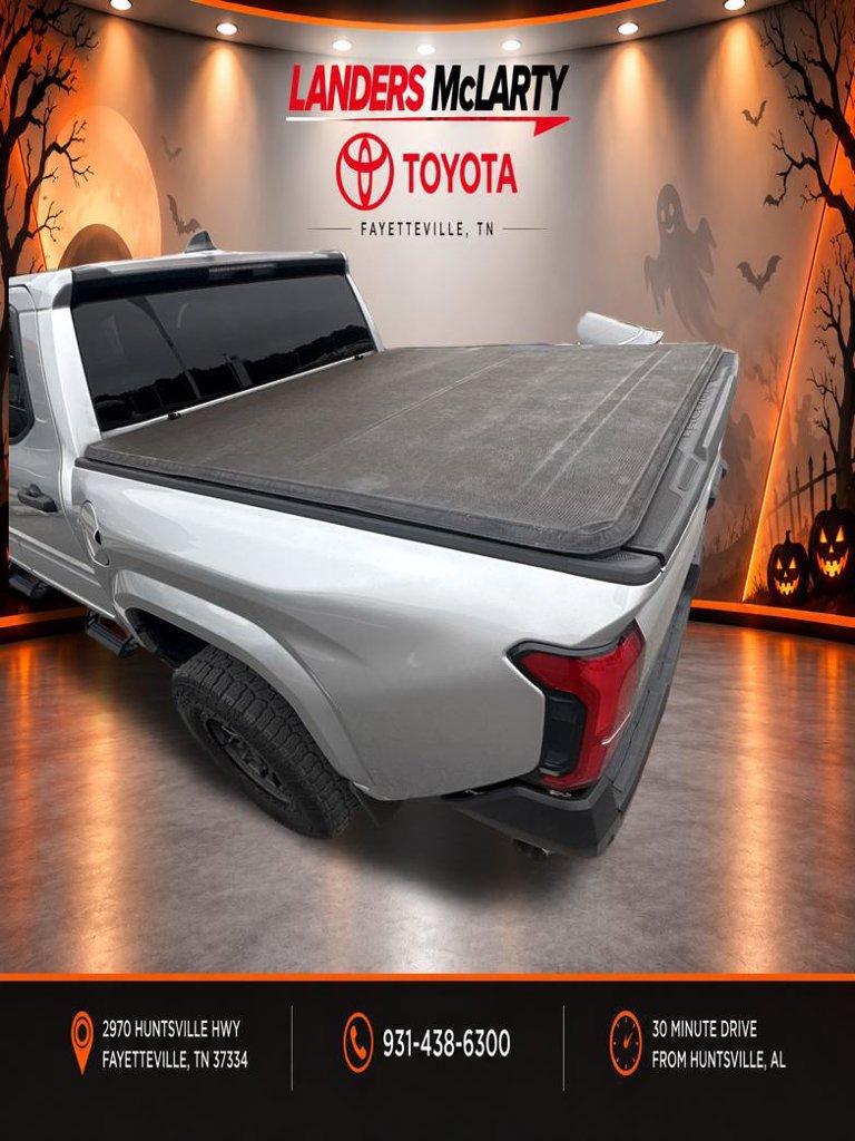 Used 2024 Toyota Tacoma SR w/ SR Upgrade Package AWD/4WD image 7