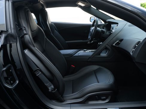 Used 2019 Chevrolet Corvette ZR1 RWD image 19