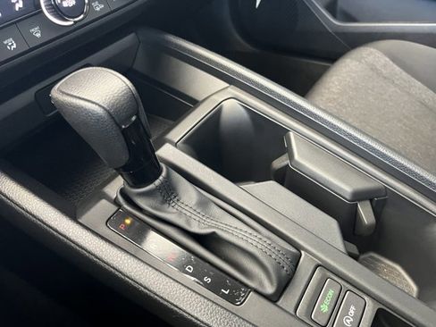 Certified 2025 Honda Accord SE image 8