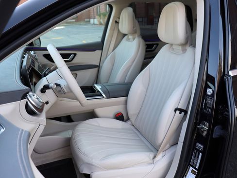 Used 2023 Mercedes-Benz EQS 450+ 4MATIC SUV image 13