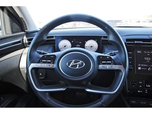 Used 2023 Hyundai Tucson SEL w/ Convenience Package image 16