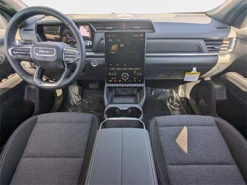 New 2026 GMC Terrain Elevation w/ Black Edition image 17