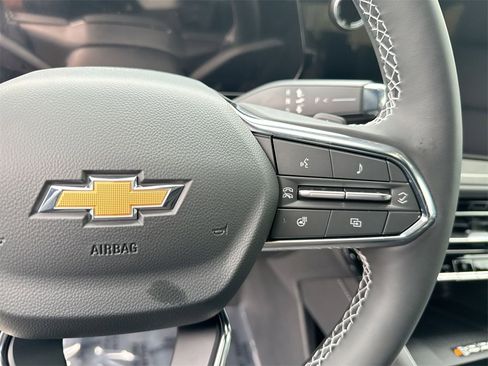 New 2026 Chevrolet Traverse LT image 18