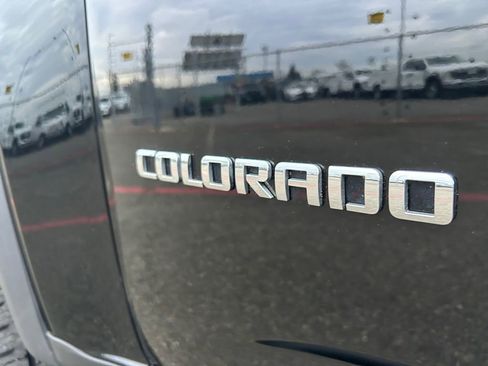 Used 2020 Chevrolet Colorado ZR2 image 31