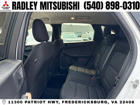 Used 2025 Ford Escape Active AWD/4WD image 11