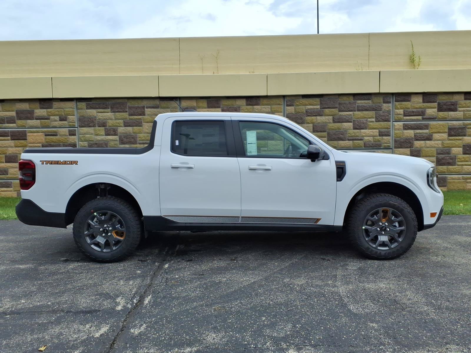 New 2026 Ford Maverick Tremor AWD/4WD image 12