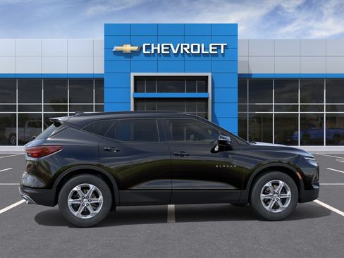 New 2026 Chevrolet Blazer LT FWD image 5
