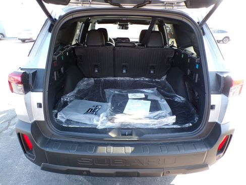 New 2026 Subaru Outback Wilderness w/ Wilderness Package AWD/4WD image 7