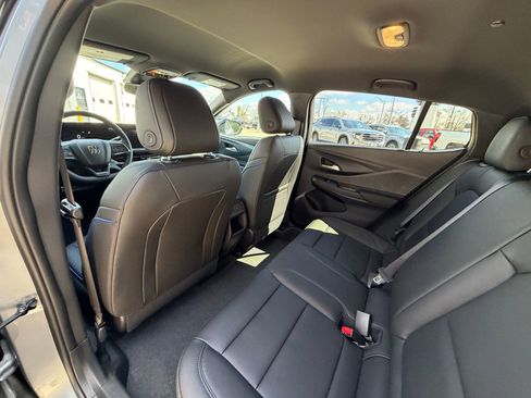 New 2026 Buick Envista Sport Touring image 24