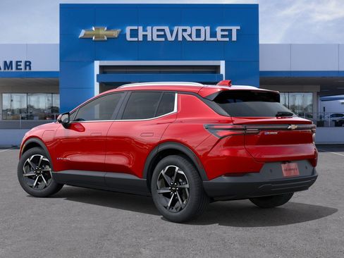 New 2026 Chevrolet Equinox EV LT image 29