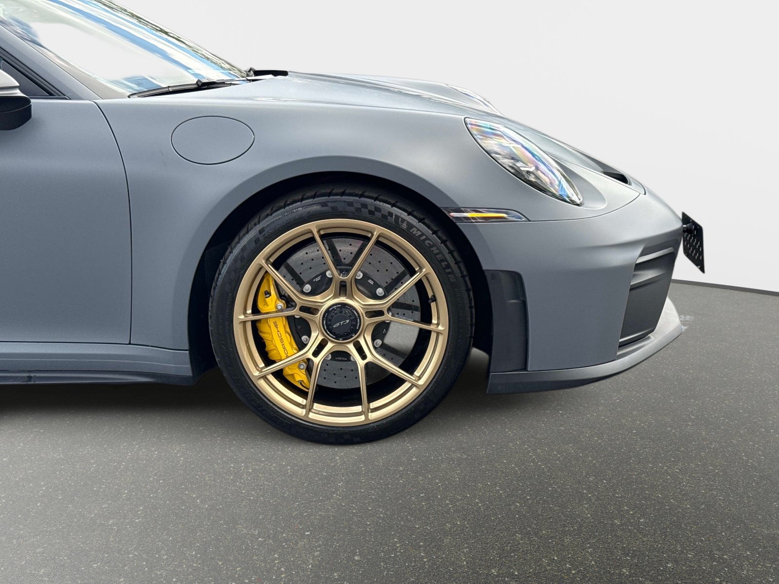 Used 2026 Porsche 911 GT3 w/ Chrono Package RWD image 22