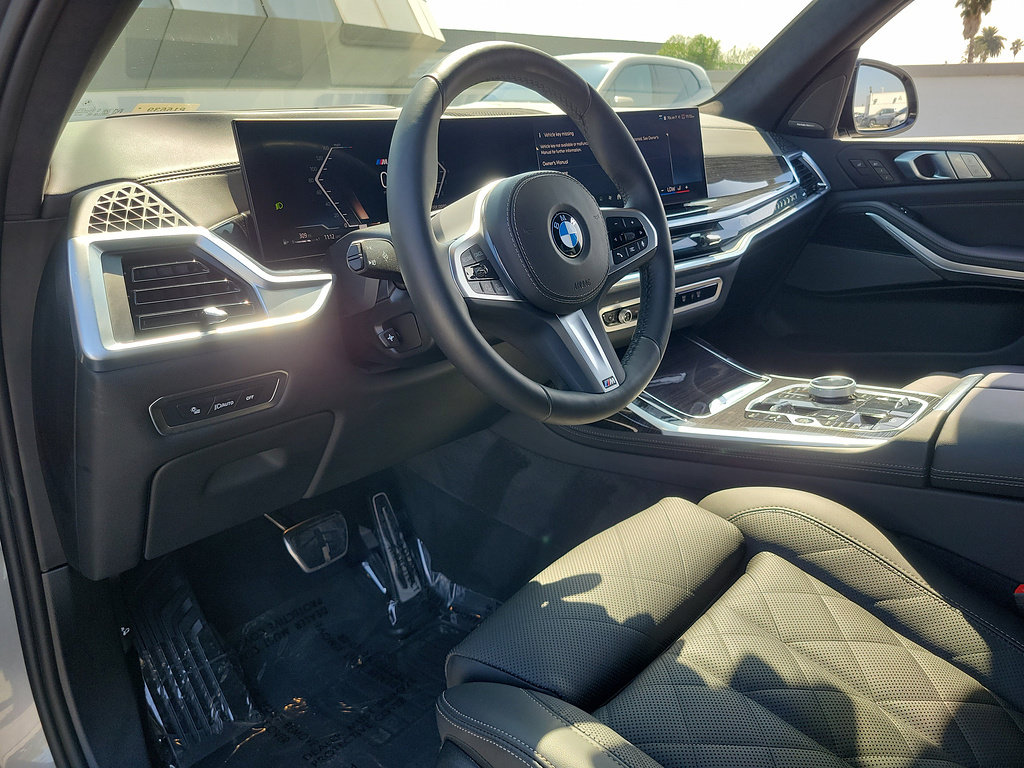 Used 2026 BMW X7 xDrive40i AWD/4WD image 22