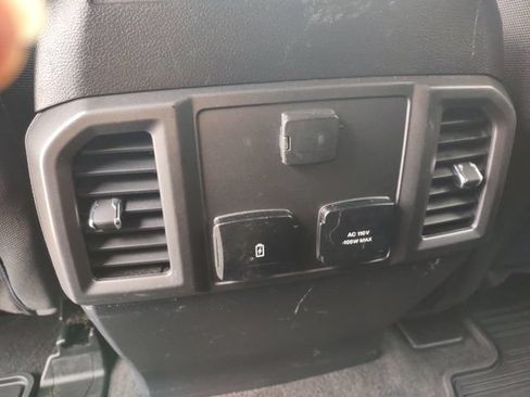 Used 2020 Ford F150 XLT w/ Equipment Group 302A Luxury AWD/4WD image 18