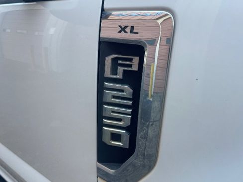 Used 2017 Ford F250 XL w/ XL Value Package RWD image 20