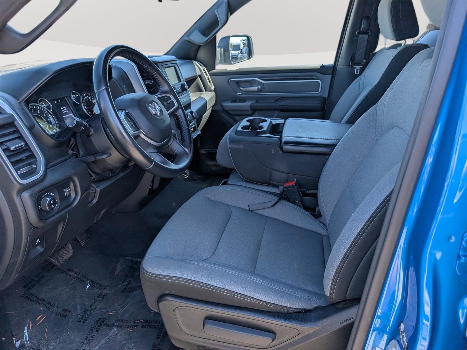 Used 2022 RAM 1500 Big Horn AWD/4WD image 14