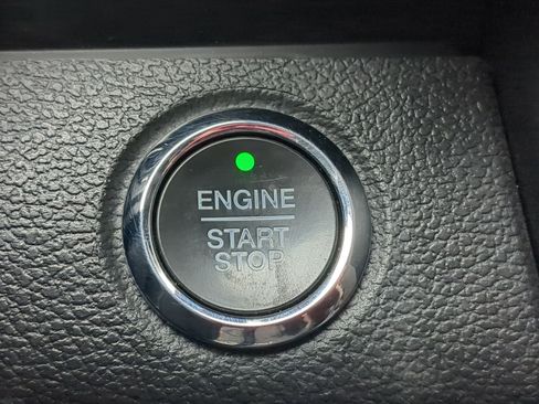 Used 2017 Ford F150 Lariat image 21