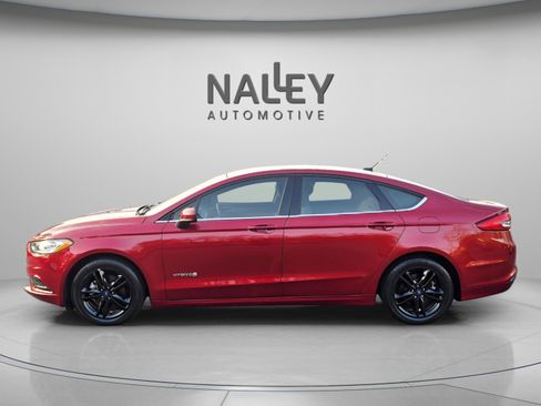 Used 2018 Ford Fusion S image 3