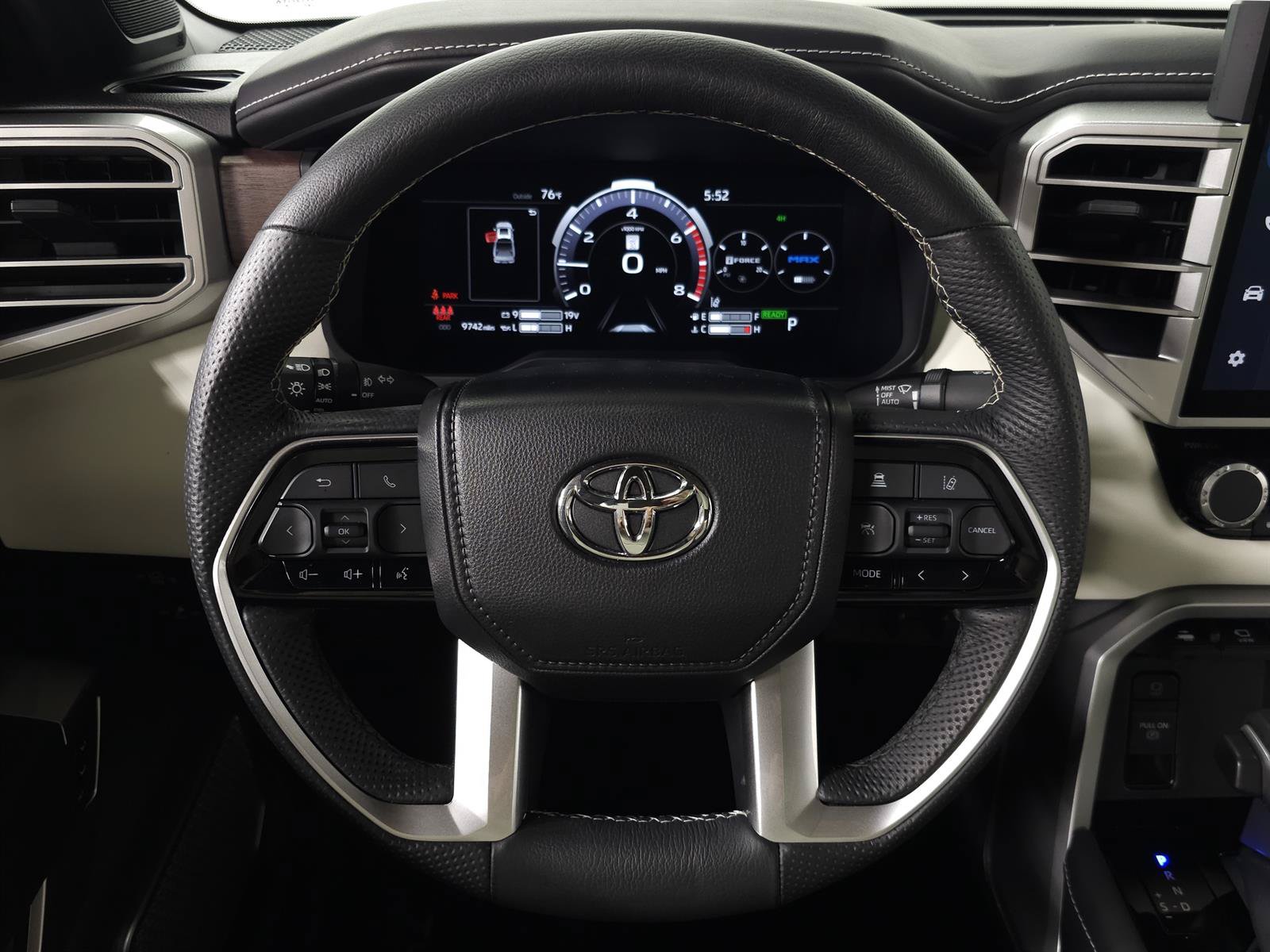 Used 2025 Toyota Tundra Capstone AWD/4WD image 17