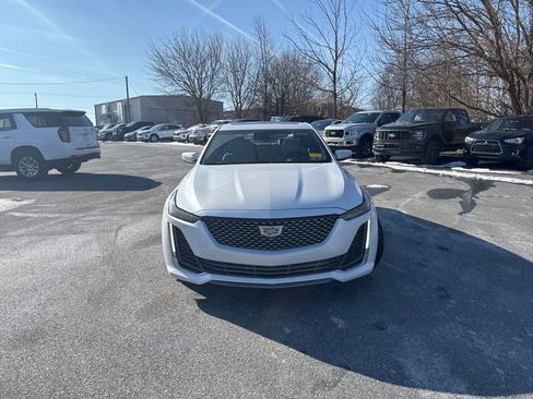 Used 2023 Cadillac CT5 Luxury w/ Sun And Sound Package image 2