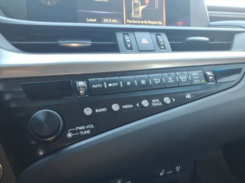 Used 2020 Lexus ES 350 w/ Premium Package image 24