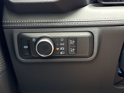 Used 2025 Ford Mustang GT Premium RWD image 17