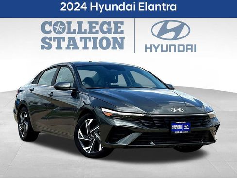 Used 2024 Hyundai Elantra SEL w/ Convenience Package FWD image 1