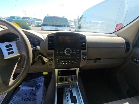 Used 2008 Nissan Pathfinder SE w/ Premium Pkg image 13