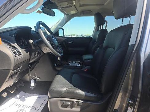 Used 2023 Nissan Armada SL w/ Captain's Chairs Package AWD/4WD image 5