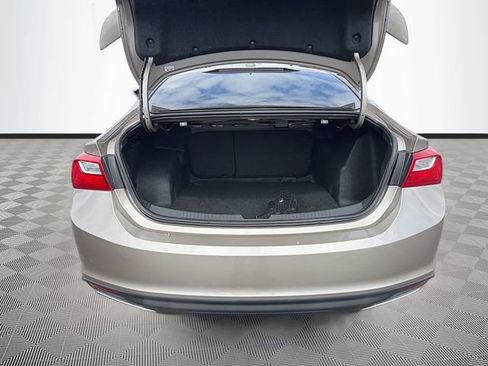 Used 2023 Chevrolet Malibu RS FWD image 23