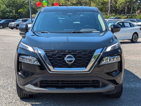 Used 2023 Nissan Rogue SV image 10