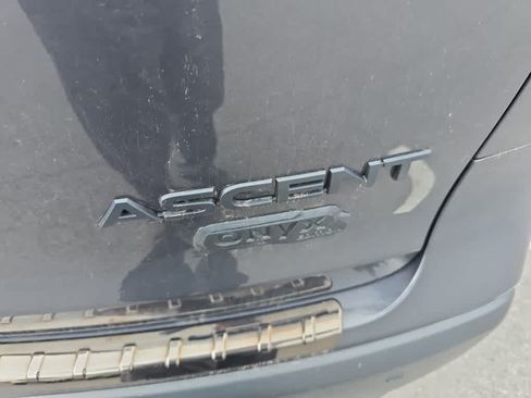 Used 2023 Subaru Ascent Onyx Edition Limited AWD/4WD image 5