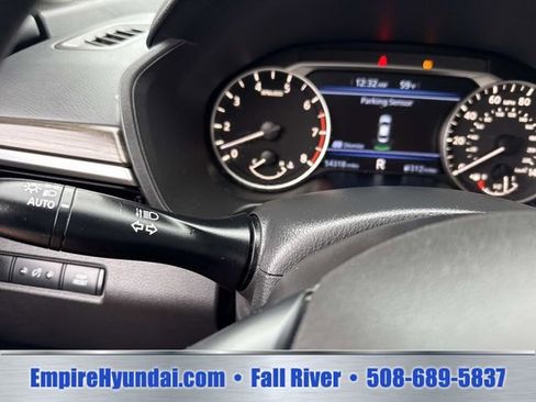 Used 2023 Nissan Altima 2.5 SV FWD image 32