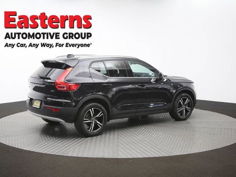 Used 2024 Volvo XC40 B5 Core AWD/4WD image 42