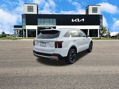 New 2026 Kia Sorento S image 5