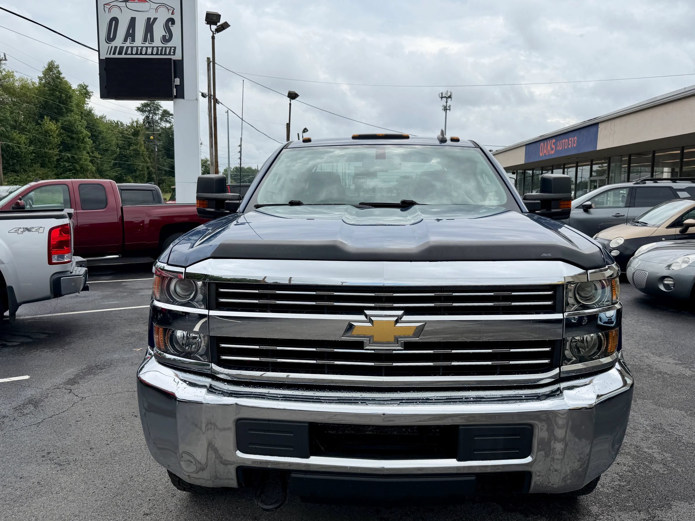 Used 2015 Chevrolet Silverado 3500 W/T w/ WT Convenience Package AWD/4WD image 2