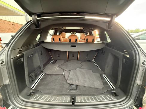 Used 2018 BMW X3 xDrive30i w/ Premium Package AWD/4WD image 11