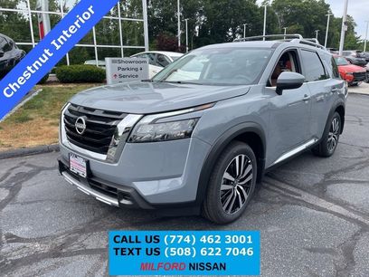 New 2025 Nissan Pathfinder Platinum