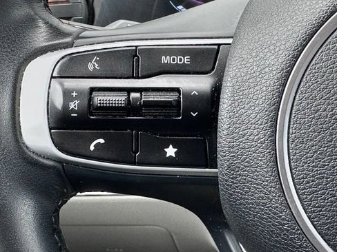 Used 2023 Kia Sportage EX FWD image 18