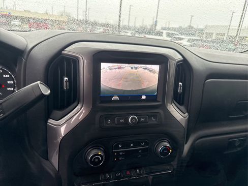 Used 2021 Chevrolet Silverado 1500 Custom Trail Boss image 34