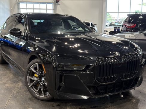 Used 2024 BMW 760i xDrive w/ Executive Package AWD/4WD image 1