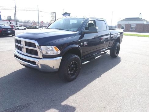 Used 2012 RAM 3500 ST w/ Chrome Appearance Group image 10