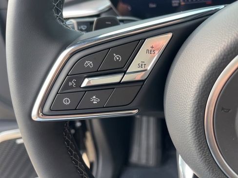 New 2025 Buick Enclave Preferred w/ Power Package image 17