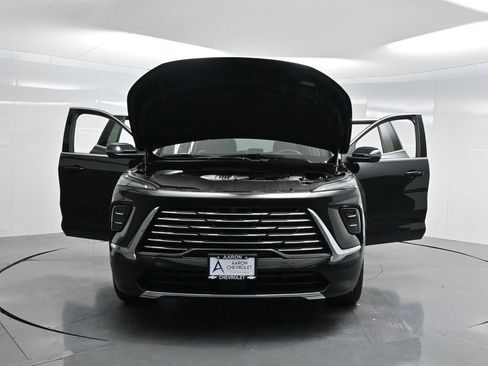 Used 2025 Buick Enclave Preferred image 55