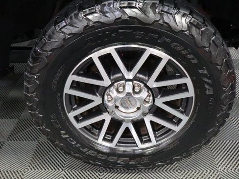 Used 2018 Ford F250 Lariat w/ Lariat Ultimate Package AWD/4WD image 88