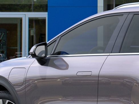 New 2026 Chevrolet Equinox EV LT image 42