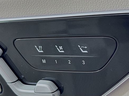 New 2026 Mercedes-Benz CLE 300 4MATIC Cabriolet image 21